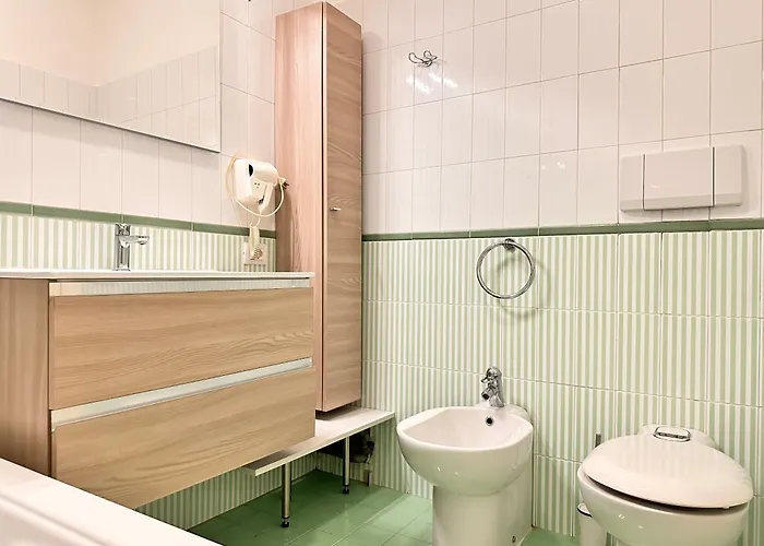 Quadrilocale 3 Camere, Terrazzo, Garage, In Centro * 贝尔加莫